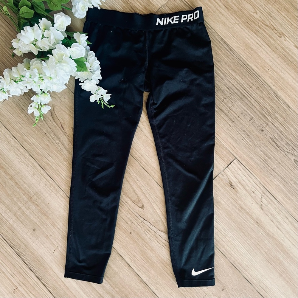 Nike Pro Cropped Leggings